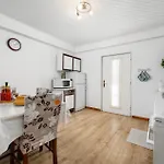 One-bedroom 01