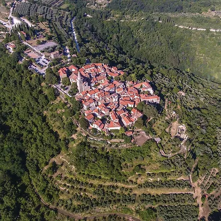 Appartamento One-bedroom 01 Grožnjan